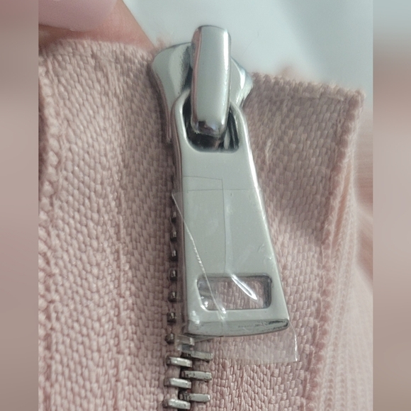 Vince Elegant Pink Sleeveless Top - Picture 9 of 10